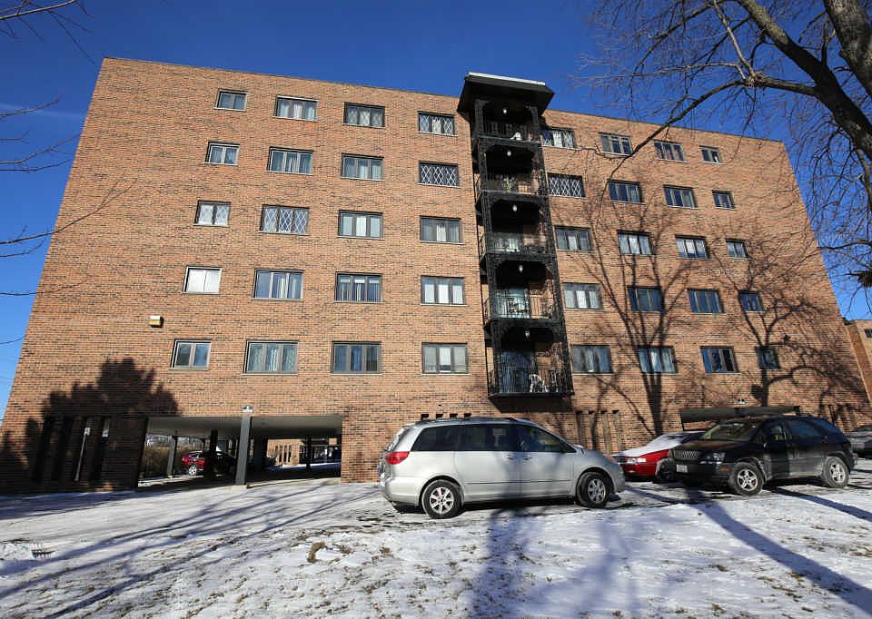 1st image of 9395 Landings Ln Unit 506