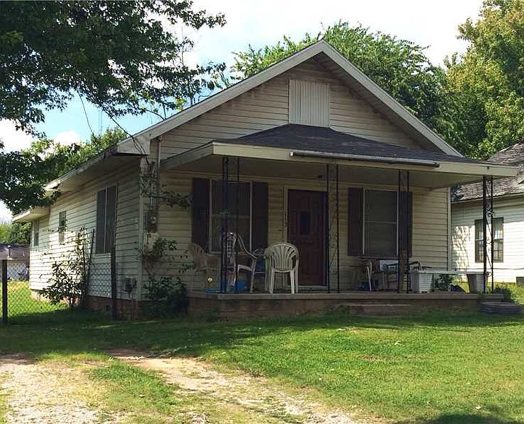 1st image of 113 N Carter Ave
