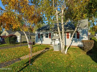 17 Holland Ave, Colonie, NY 12205