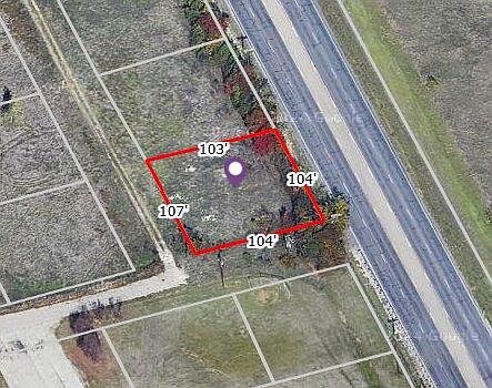 1st image of 2500 Poplar Ln