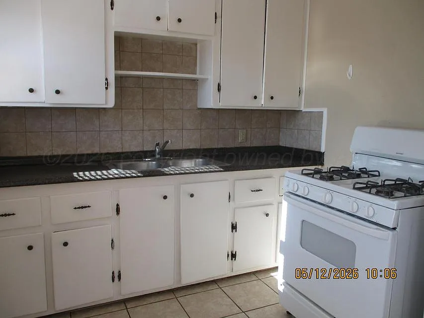2 bed, 753 sqft, $1,200 — Photo 3