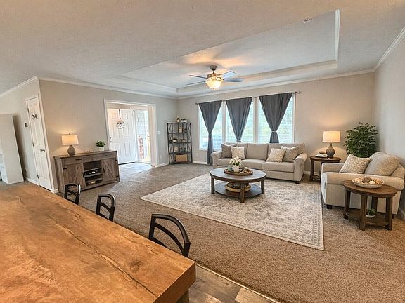 4th image of 1036 Black Tom Rd