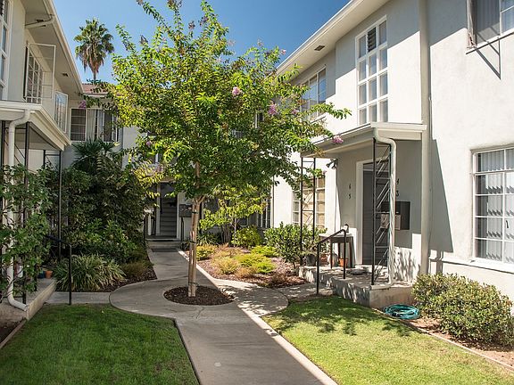 2nd image of 1323 N Brand Blvd APT 1