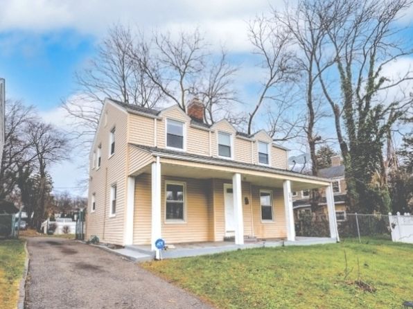 206 Dodd St, East Orange City, NJ 07017