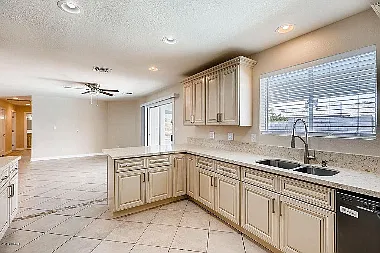 814 W Villa Maria Dr — Photo 7