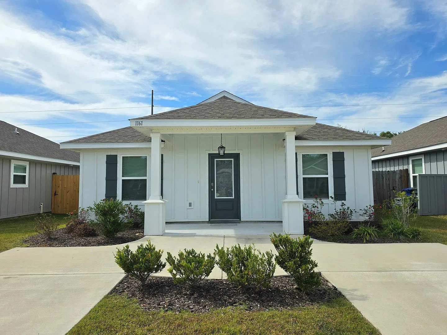 Adorable 3/2 with fenced yard in Foley — Photo 1