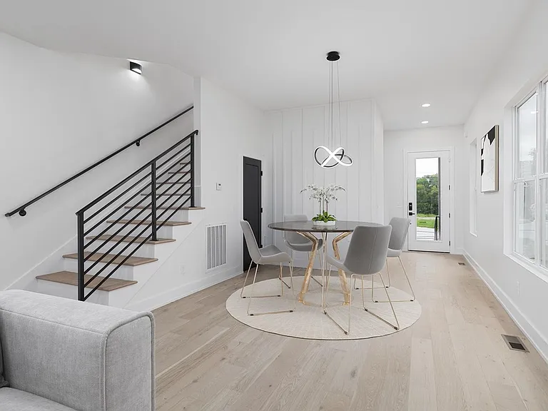2109 Courtney Ave #A — Photo 1