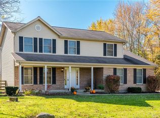2137 Pekin Rd, Waynesville, OH 45068