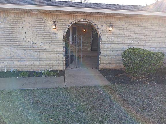 Front entrance to house