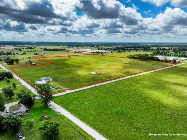 Bloomfield North Rd, Gentry, AR 72734