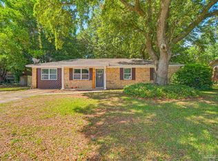 5517 Woodcrest Dr, Milton, FL 32583