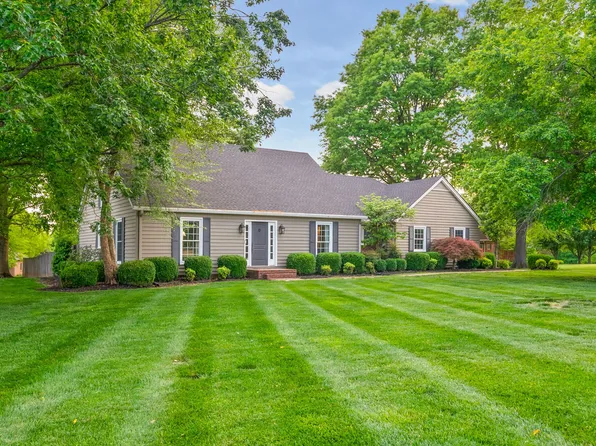 205 Fairfax Ave, Hopkinsville, KY 42240