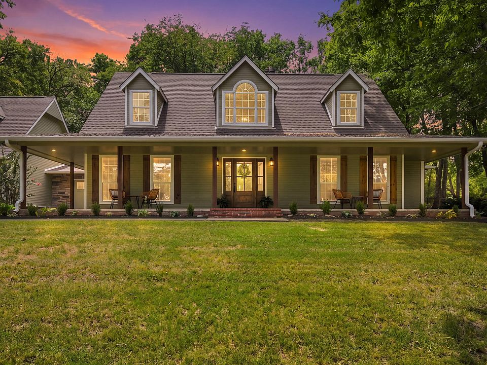 1st image of 9376 Colonial Dr