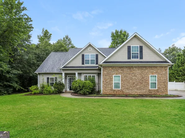 140 King Richard Dr, Griffin, GA 30223