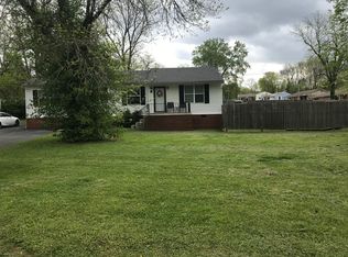 203 Gracie Ave, Fort Oglethorpe, GA 30742