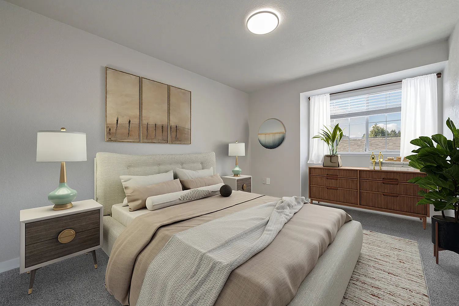 Crown Pointe Apartments — Photo 4