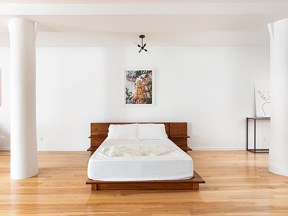 3rd image of 354 Broome St APT 3C