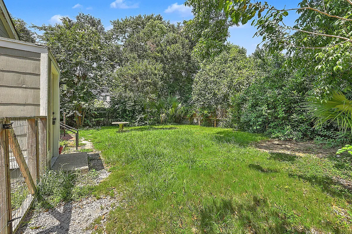 2 bed, 1600 sqft, $4,000 — Photo 3