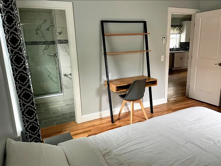 160-162 Transit St — Photo 13