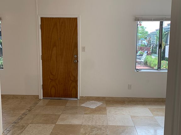 5th image of 4974 1/2 Cape May Ave