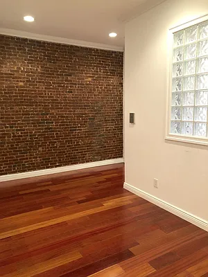 Rented by Your Vanity Realty | media 49