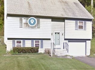 629 Nelson Rd, Johnson City, NY 13790