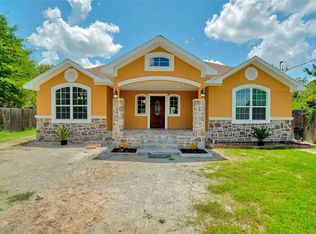 995 County Road 5003, Cleveland, TX 77327