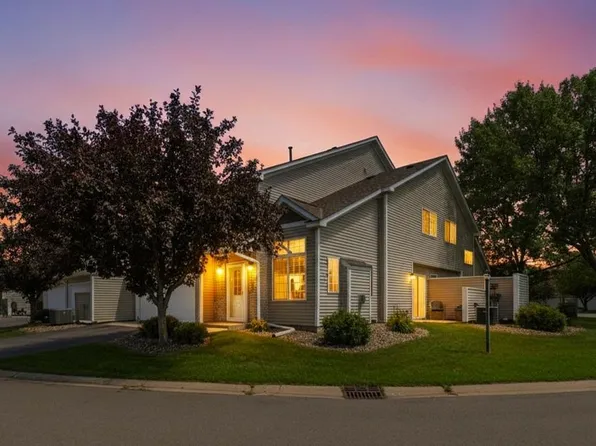 1781 Stone Meadow Blvd, Shakopee, MN 55379