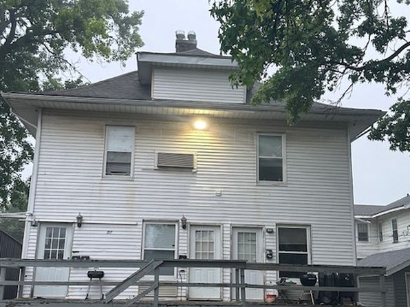 (undisclosed Address)