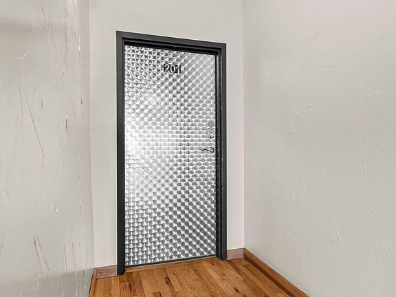 2nd image of 509 W Olive Street #201