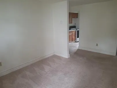 1 bed, 1.0 bath, $1,100 — Photo 2