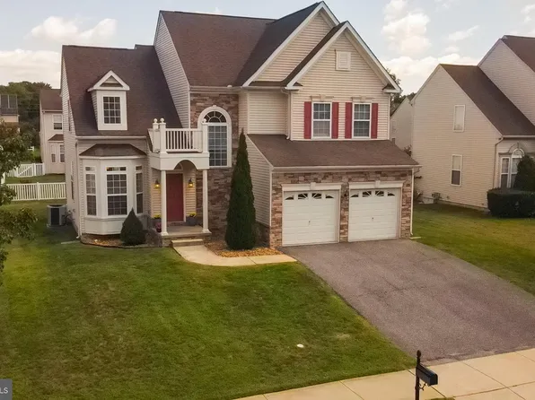 219 Topaz Cir, Dover, DE 19904