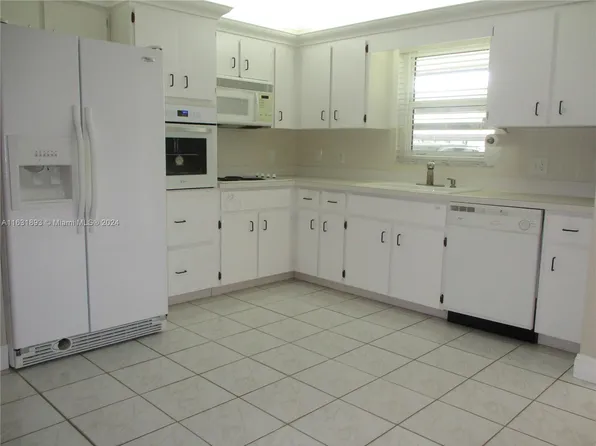6531 SE Federal Hwy APT N103, Stuart, FL 34997