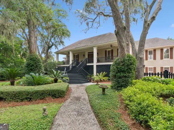 423 Mimosa Dr, Saint Simons Island, GA 31522