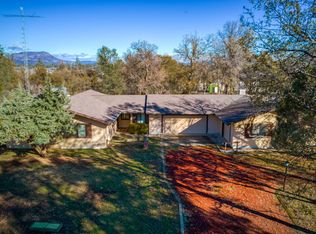 12365 Manzanoaks Dr, Redding, CA 96003