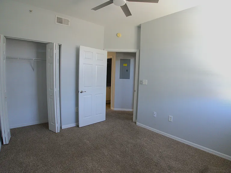 15417 Bellamar Cir #812 — Photo 7
