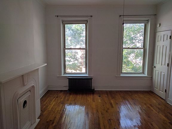 5th image of 628 Bergen St #3