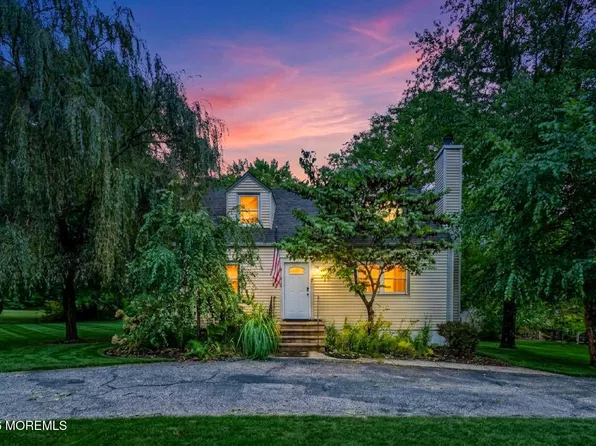 378 Highway 79, Morganville, NJ 07751