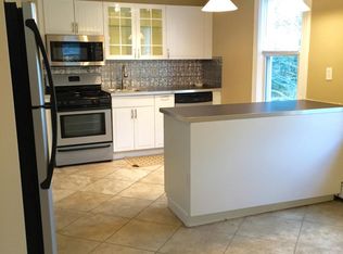 1312 Hope St #2, Stamford, CT 06907