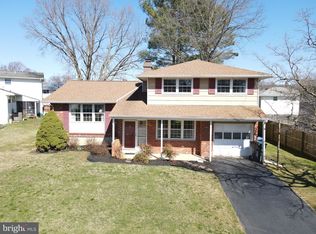 540 Hemingway Dr, Hockessin, DE 19707
