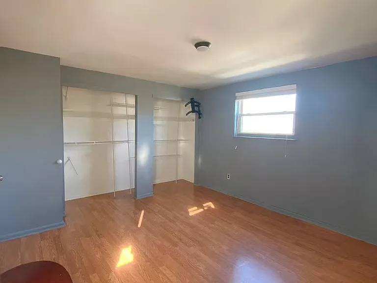 2867 Walnut Hill St — Photo 6