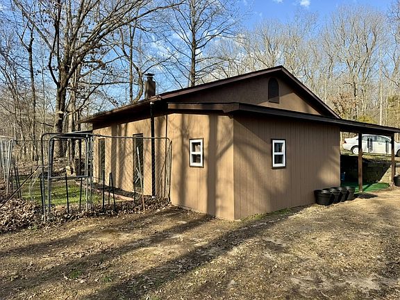 3rd image of 44 Antioch Cove Rd