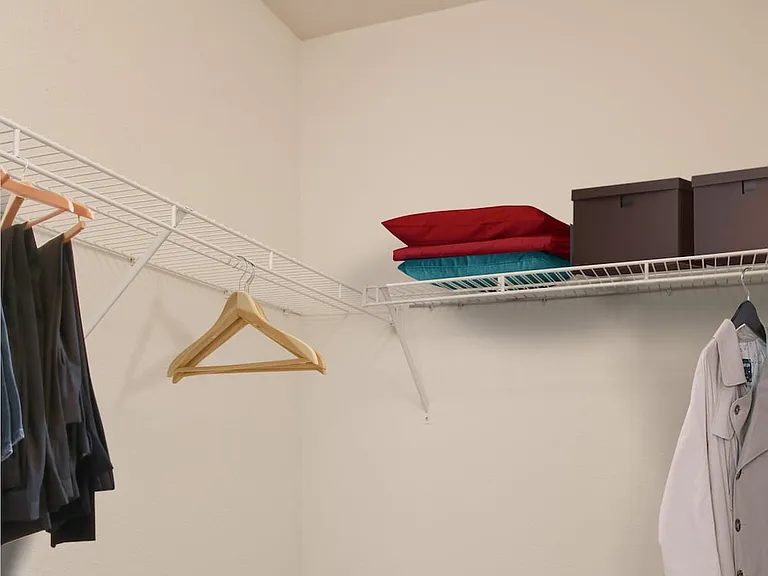 Walk-in closet