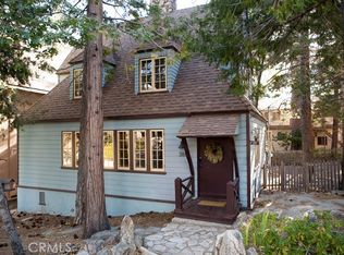 388 Heliotrope Dr, Lake Arrowhead, CA 92352