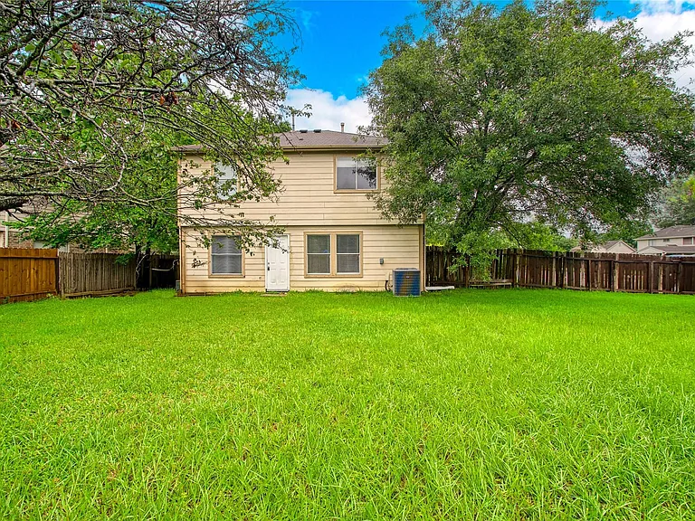 6703 Ashland Forest Dr — Photo 15