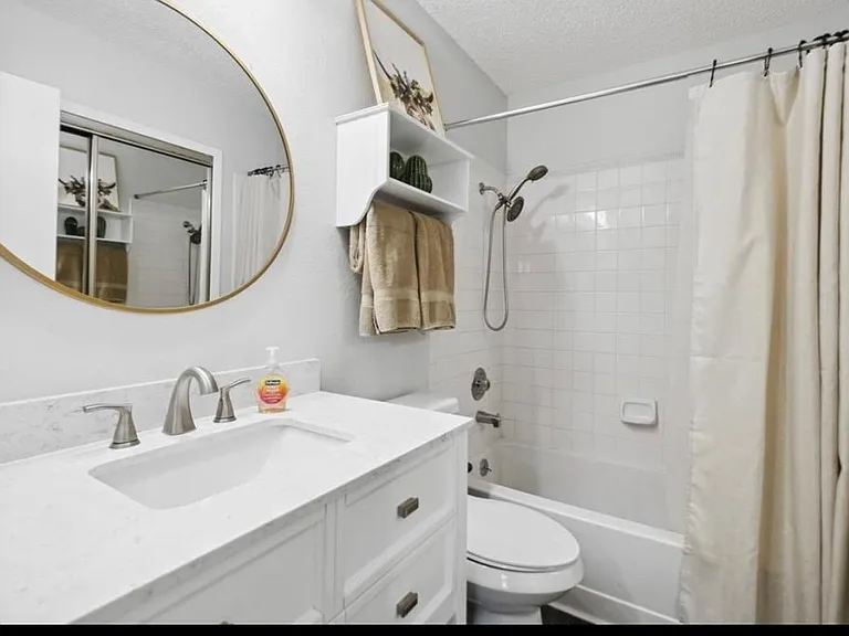 11404 Walnut Ridge Dr #10 — Photo 12