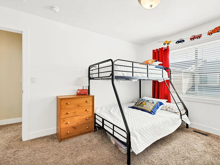 2485 S 1296 W — Photo 16