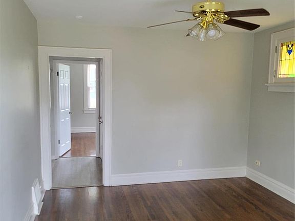5th image of 4674 Dewey Ave