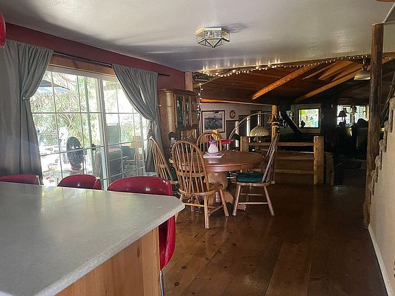 5th image of 10250 Sterling St