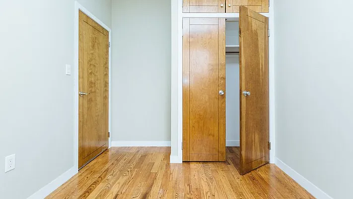 Rented by Nooklyn NYC LLC | media 20